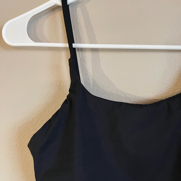 Amazon athletic tank top - Picture 1 of 2